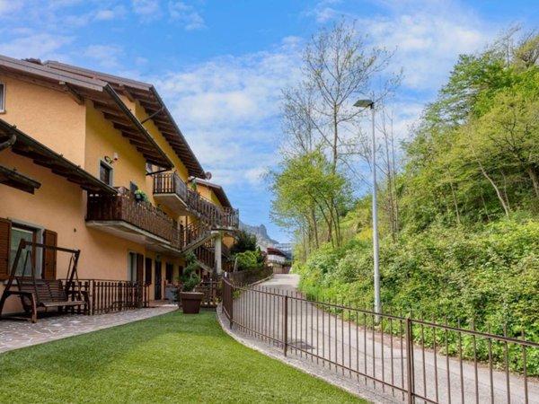 appartamento in vendita a Parre
