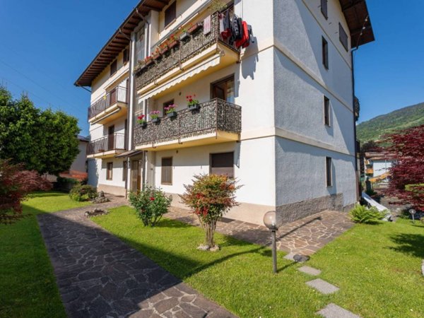 appartamento in vendita a Parre