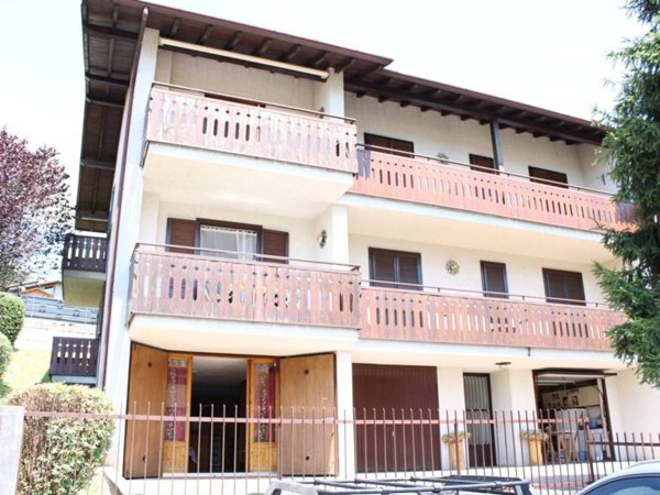 appartamento in vendita a Parre