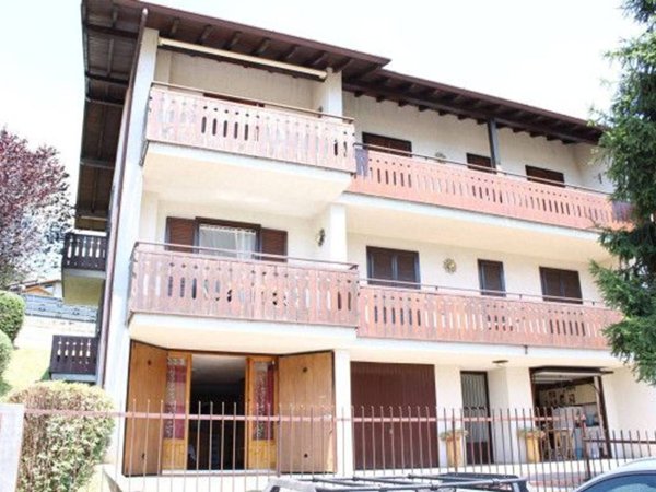 appartamento in vendita a Parre