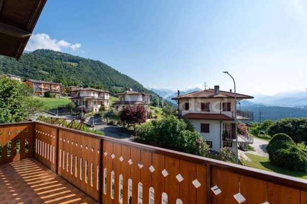 appartamento in vendita a Parre