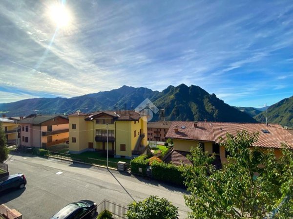 appartamento in vendita a Parre