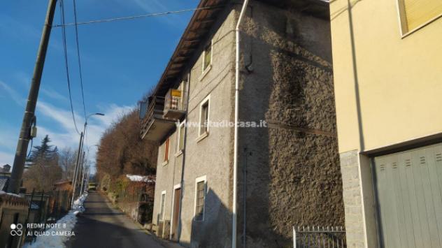 casa indipendente in vendita a Parre