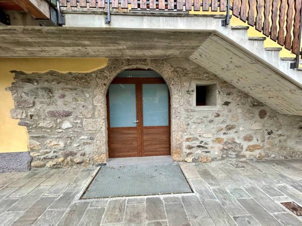 appartamento in vendita a Parre