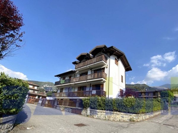 appartamento in vendita a Parre