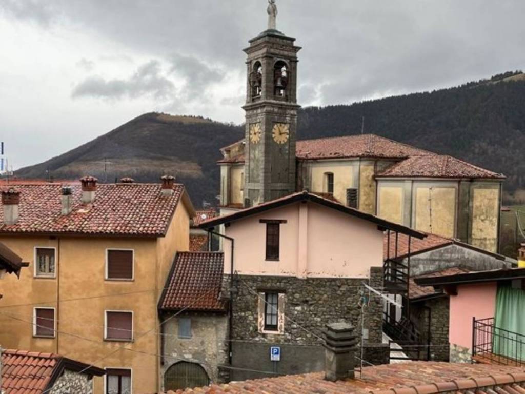 casa indipendente in vendita a Parzanica