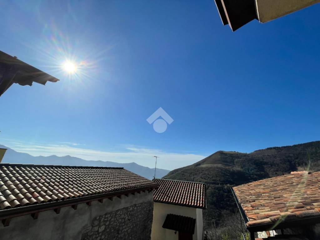 appartamento in vendita a Parzanica