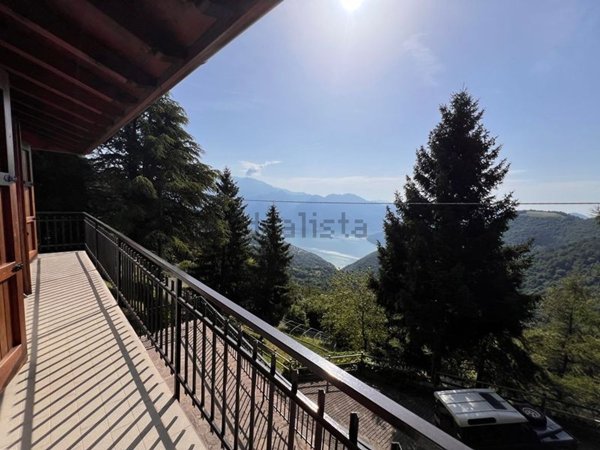 pentavano in vendita a Parzanica