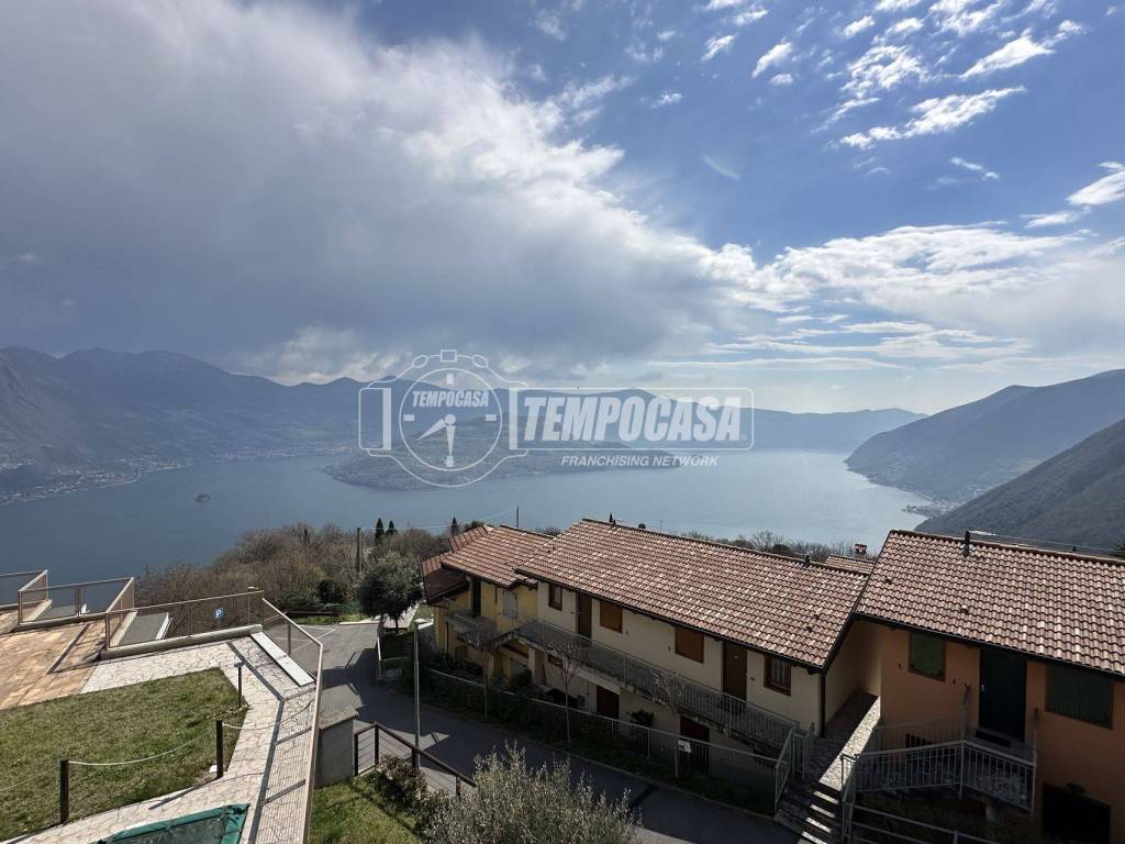 appartamento in vendita a Parzanica