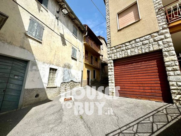 casa indipendente in vendita a Parzanica