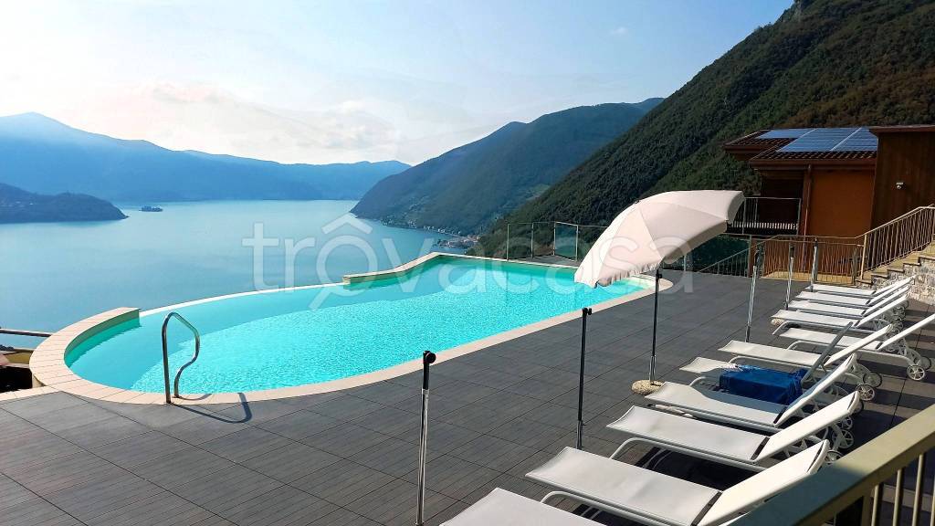 appartamento in vendita a Parzanica