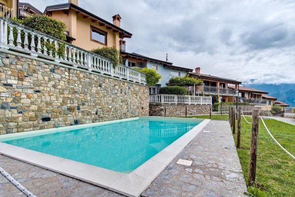 appartamento in vendita a Parzanica