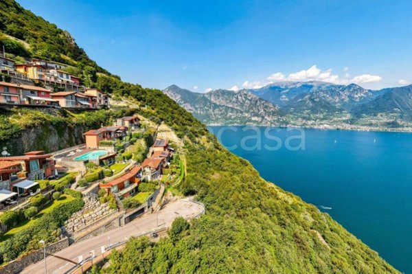 casa indipendente in vendita a Parzanica