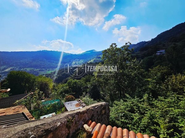 casa indipendente in vendita a Parzanica