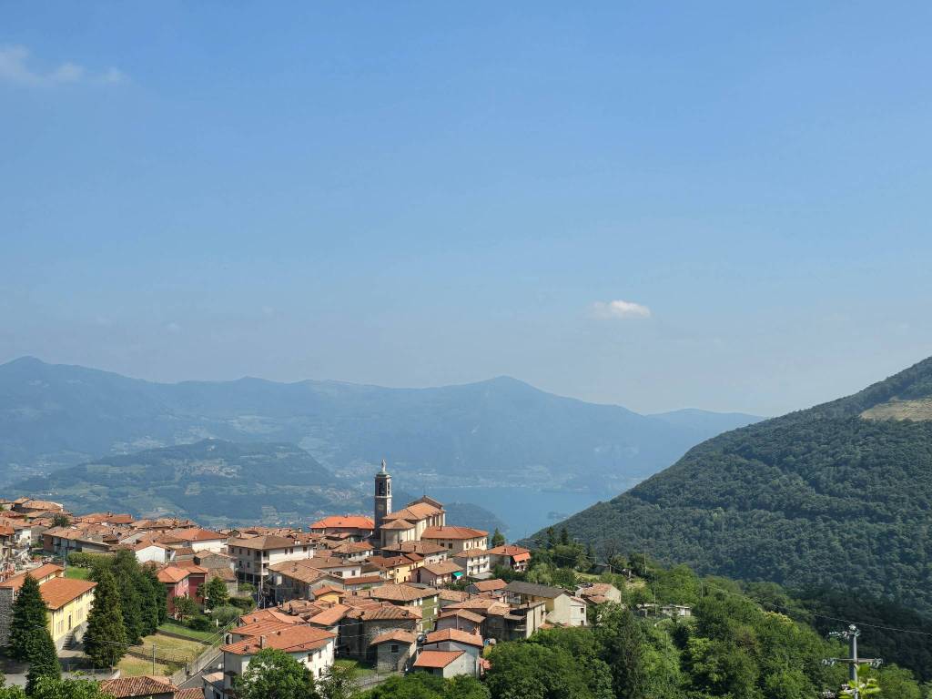 casa indipendente in vendita a Parzanica