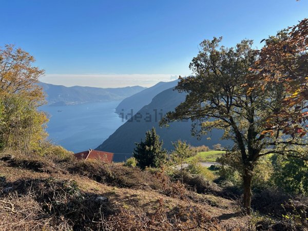terreno edificabile in vendita a Parzanica