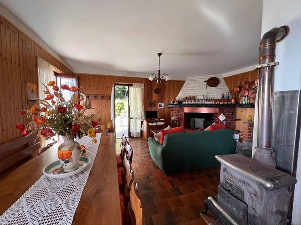 casa indipendente in vendita a Parzanica