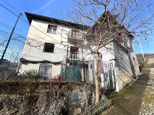 casa indipendente in vendita a Parzanica