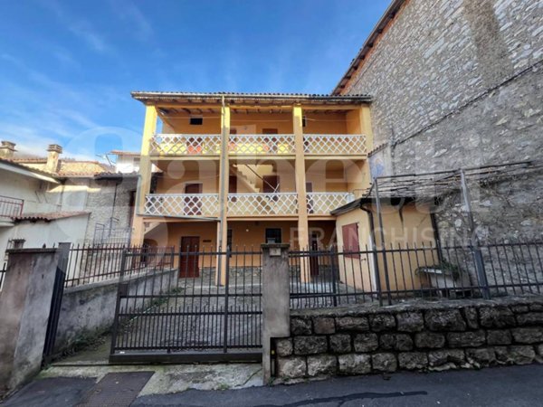 intera palazzina in vendita a Parzanica