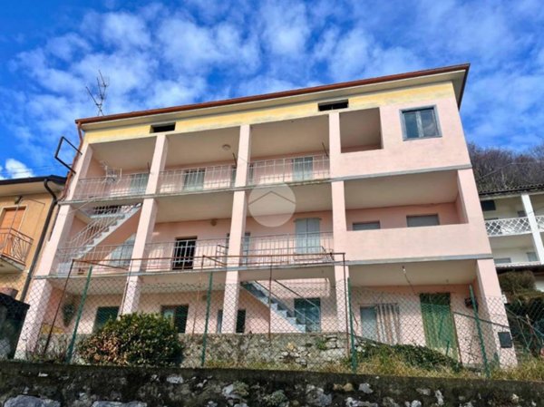 casa indipendente in vendita a Parzanica