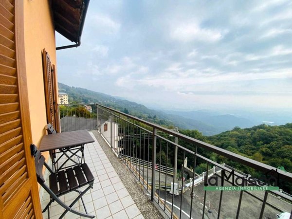 appartamento in vendita ad Andrate