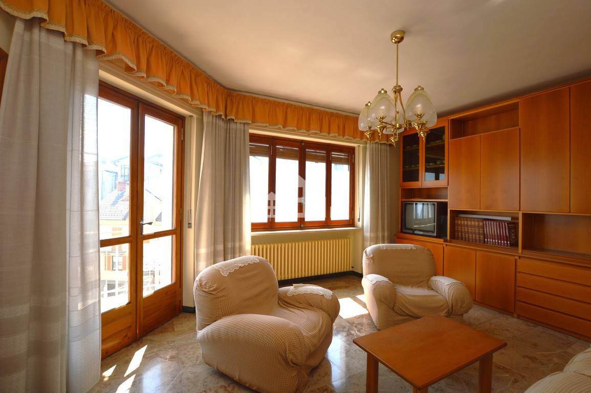 appartamento in vendita ad Andrate