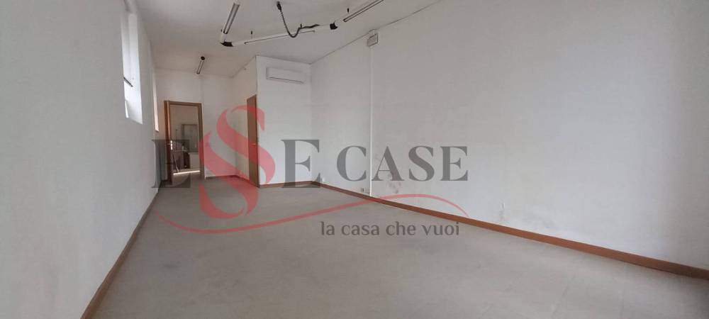 negozio in vendita a Pedrengo