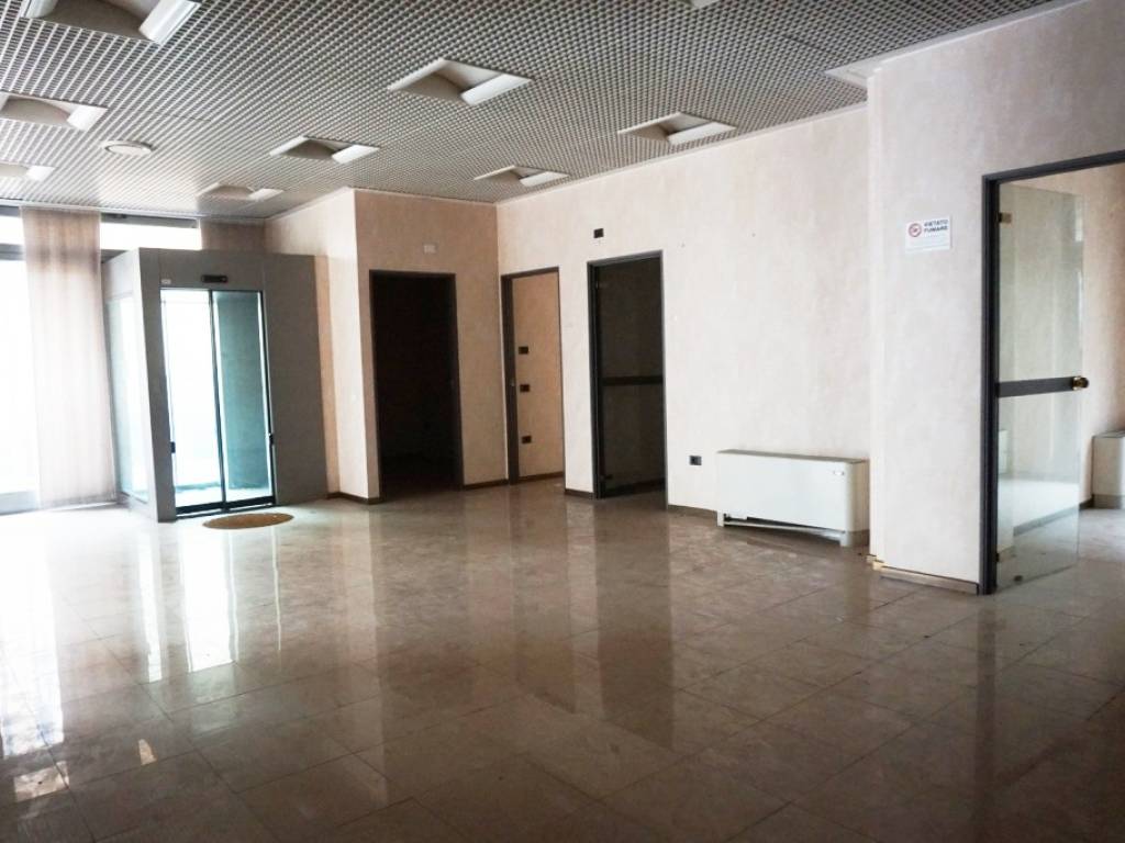 negozio in vendita a Pedrengo