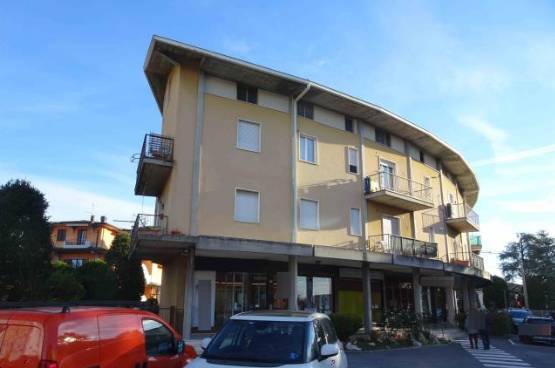 locale di sgombero in vendita a Pedrengo