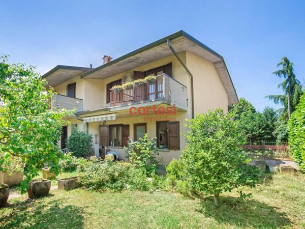 casa indipendente in vendita a Pedrengo