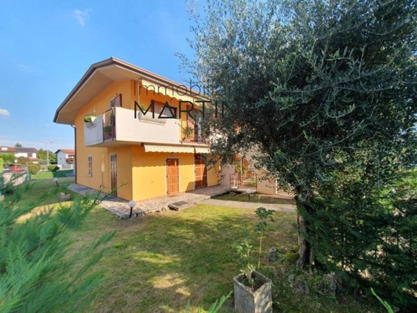 casa indipendente in vendita a Pedrengo