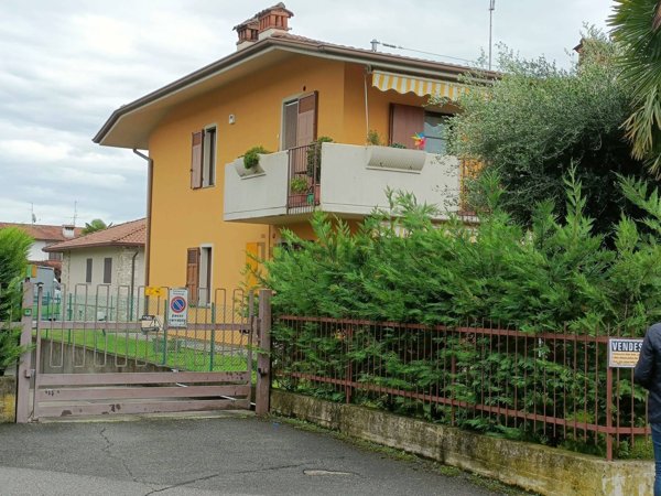 casa indipendente in vendita a Pedrengo