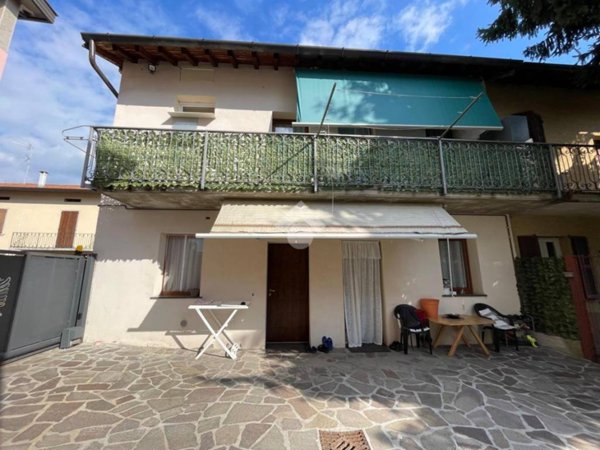 casa indipendente in vendita a Pedrengo