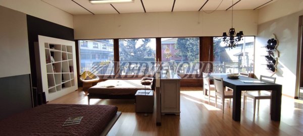 capannone in vendita a Pedrengo