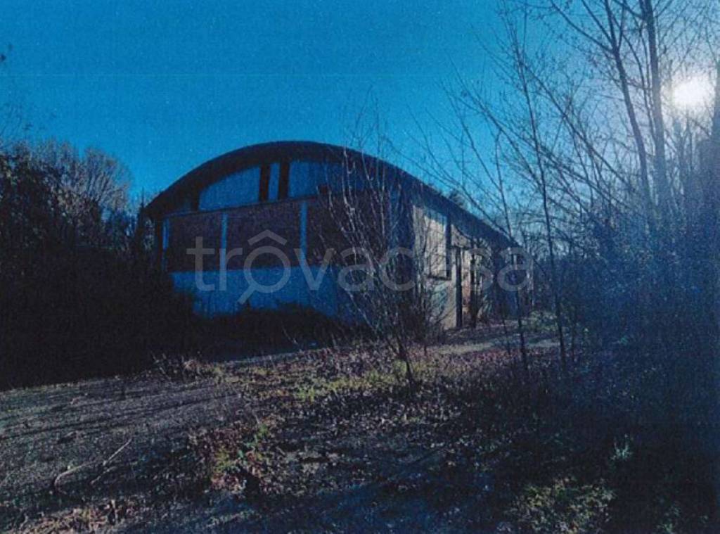 locale commerciale in vendita a Pedrengo