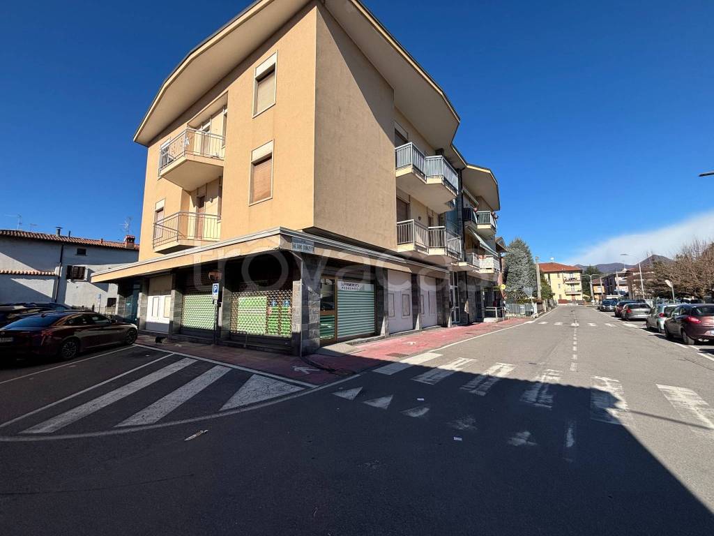 negozio in vendita a Pedrengo