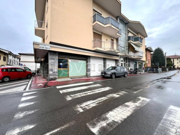 negozio in vendita a Pedrengo