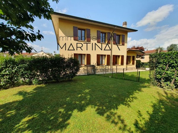 casa indipendente in vendita a Pedrengo