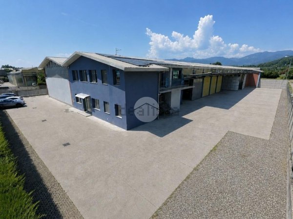 locale di sgombero in vendita a Pedrengo