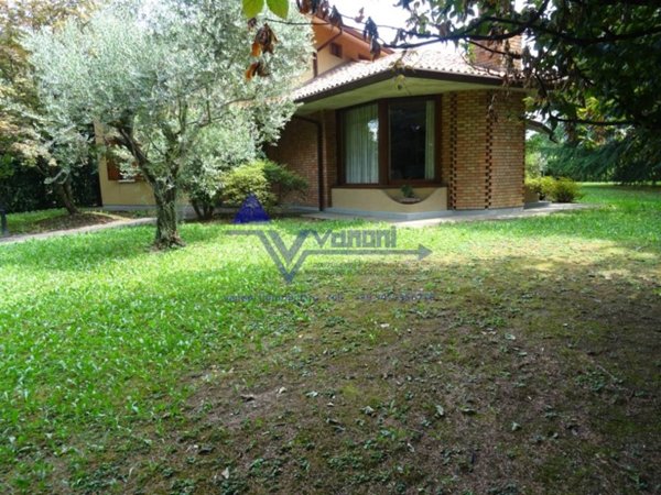 casa indipendente in vendita a Pedrengo