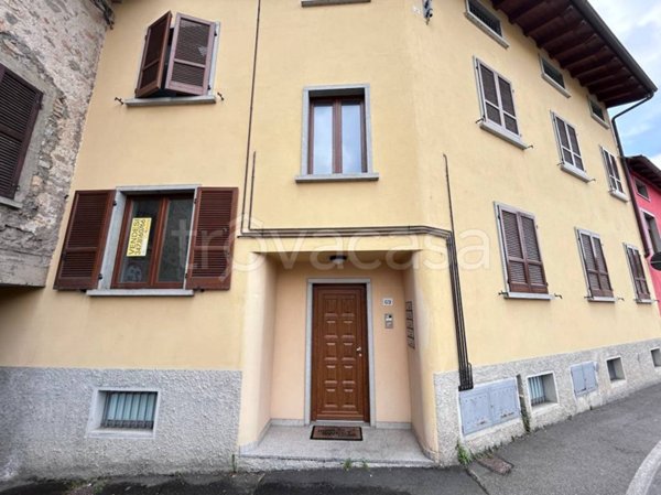 appartamento in vendita a Peia