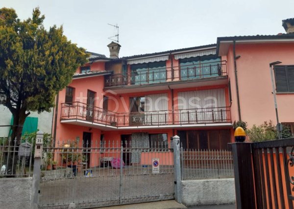 appartamento in vendita a Peia