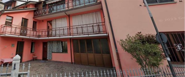locale di sgombero in vendita a Peia