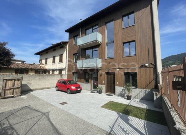 appartamento in vendita a Peia