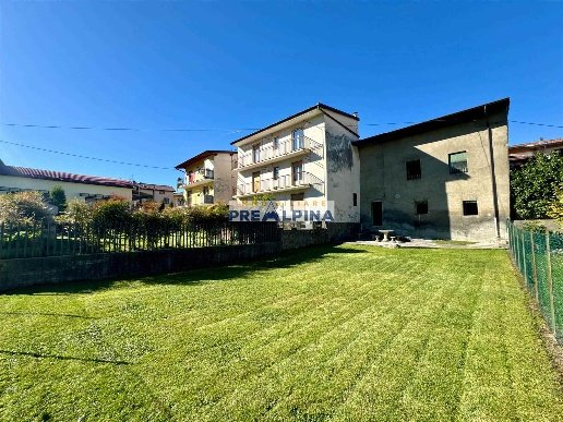 casa indipendente in vendita a Peia