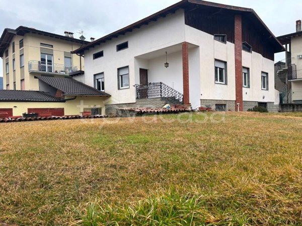 casa indipendente in vendita a Peia