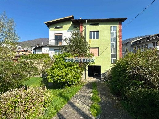 casa indipendente in vendita a Peia