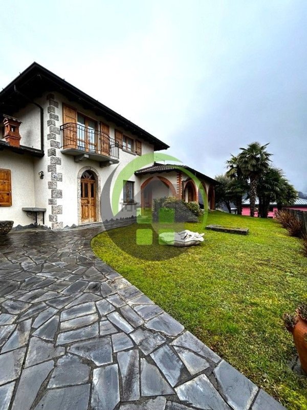 casa indipendente in vendita a Peia