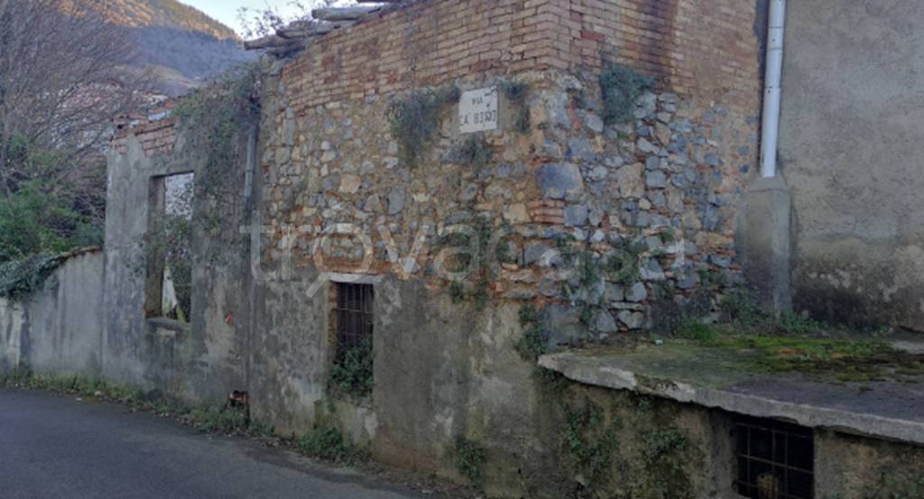 appartamento in vendita a Peia