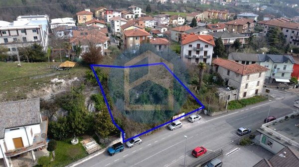 terreno edificabile in vendita a Pianico